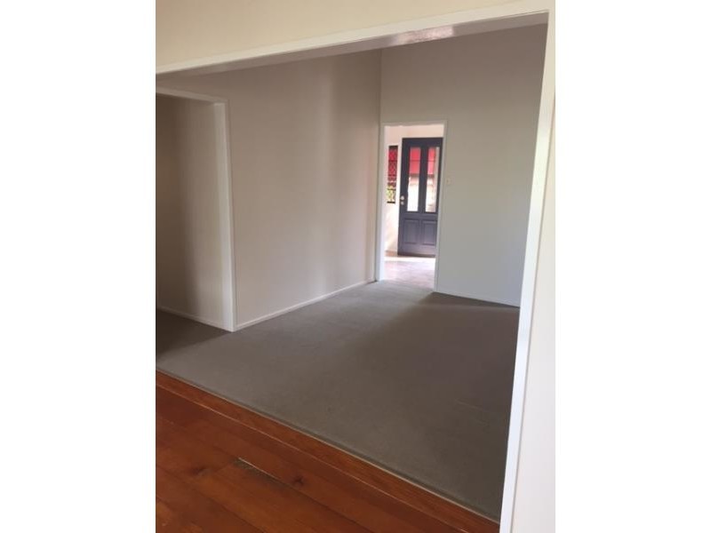 5 Kellow Street, The Range QLD 4700